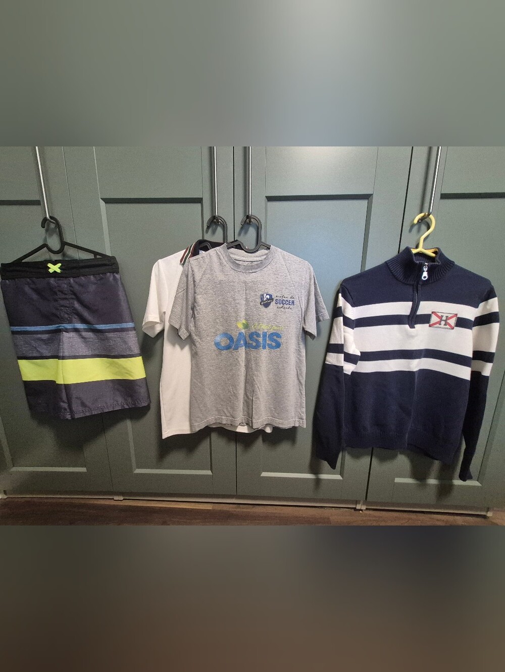 Boys/Teen Clothing Bundle S (XS)